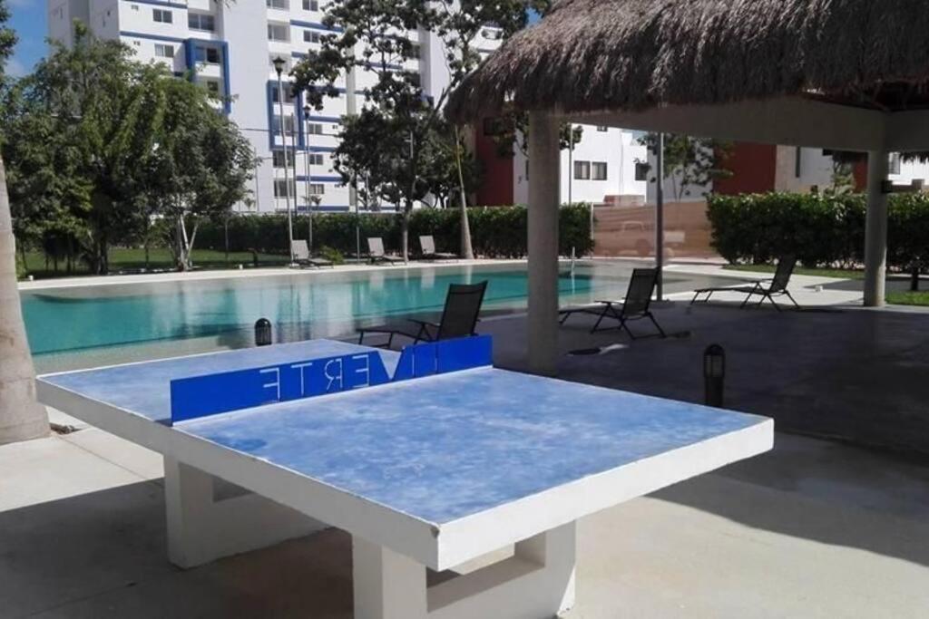 Apartamento exclusivo piscina, jaccuzi, céntrico. Cancún Exterior foto